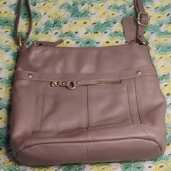 Great American Leather Works Handbags - Elegant Taupe Shoulder Leather Bag
